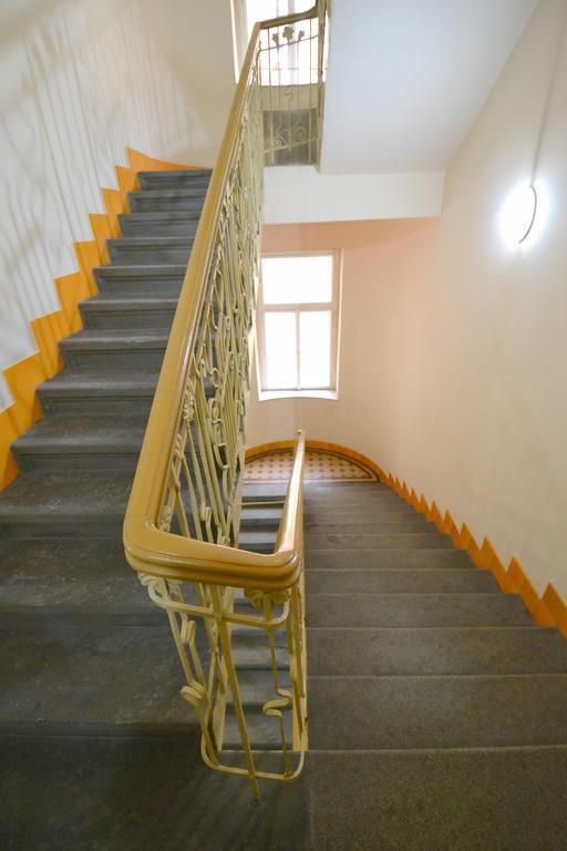 شقة براغ  في Cozy Flat By The Astronomical Clock المظهر الخارجي الصورة