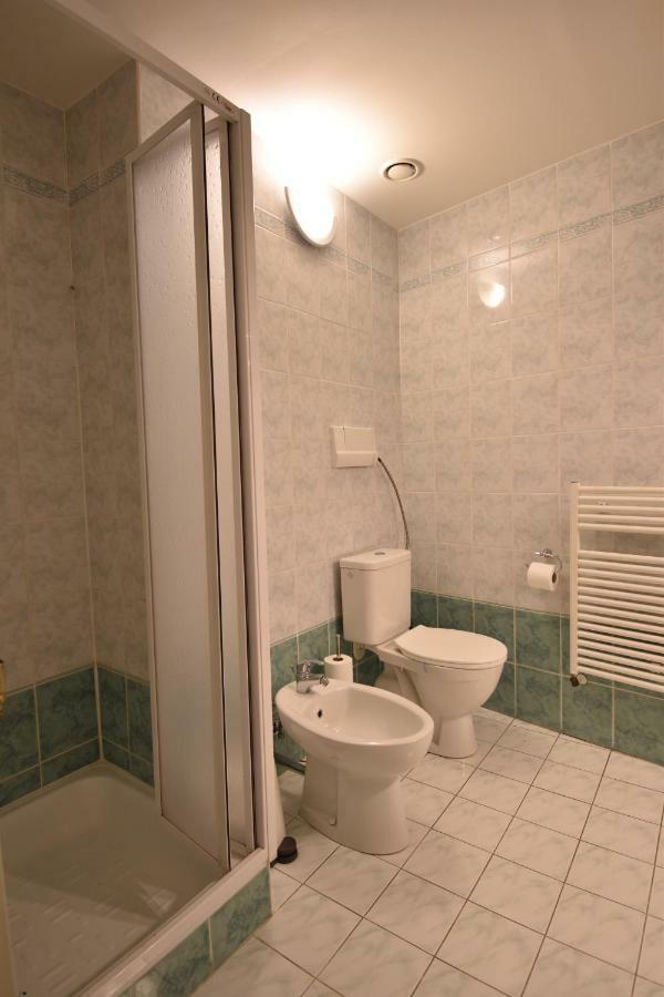 شقة براغ  في Cozy Flat By The Astronomical Clock المظهر الخارجي الصورة
