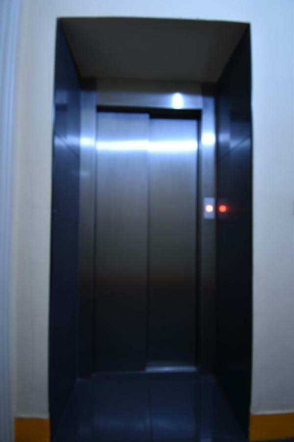شقة براغ  في Cozy Flat By The Astronomical Clock المظهر الخارجي الصورة